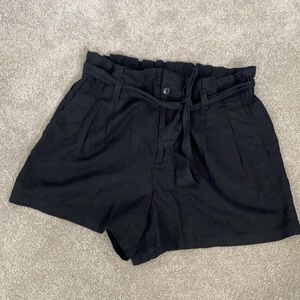 Madewell black high waisted paper bag short